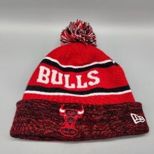 Chicago Bulls Red Pom Beanie Hat - New Era Hardwood Classic
